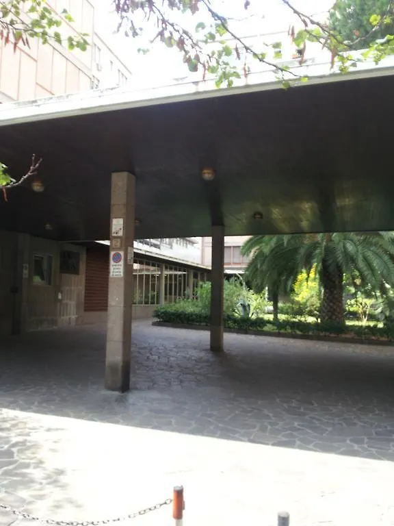 Lupa Rome Bed & Breakfast